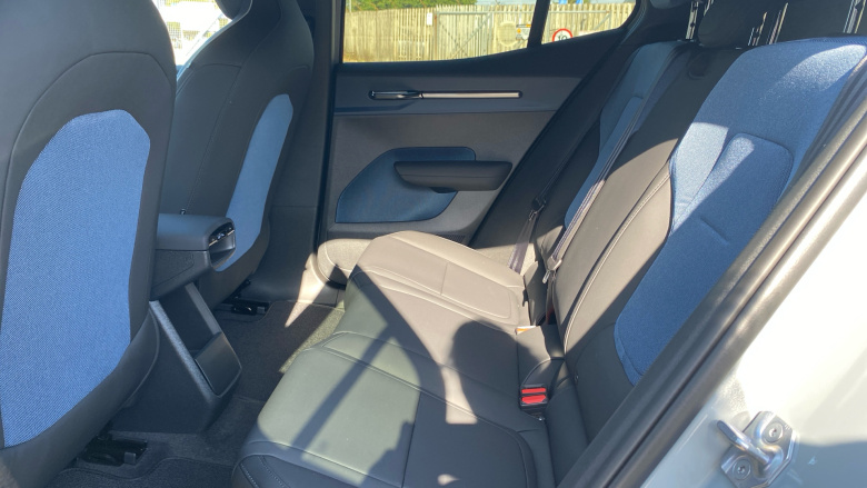 Volvo EX30 200kW SM Extended Range Plus 69kWh 5dr Auto Electric Estate